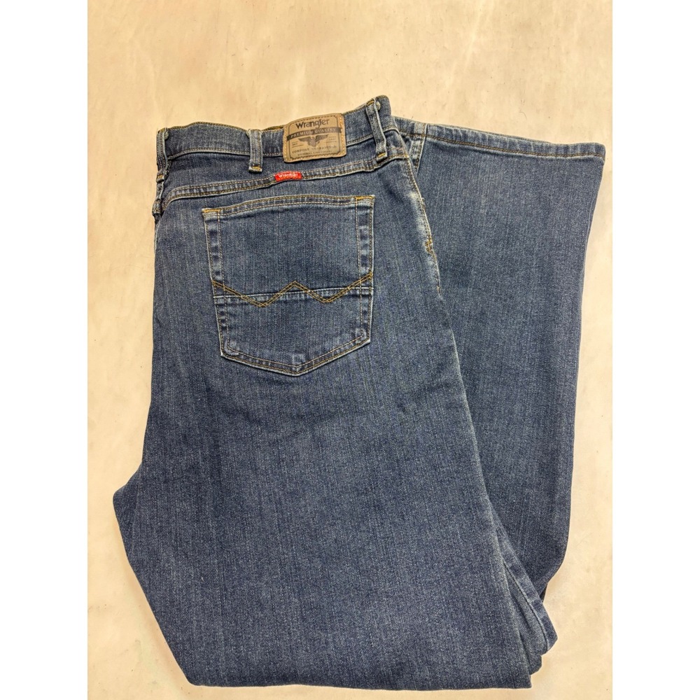 Wrangler Slim Straight Jeans Dark Wash Men‎ Size 40x30 Cotton Spandex